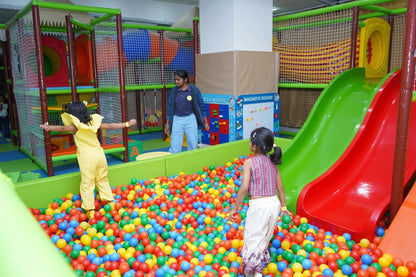 Simon Say's Play Area | Blue Saphhire Business Park PCMC Pune