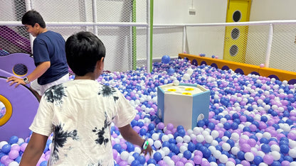 Skadoosh Play Area, Arcade Games & Laser Tag | Varthur Bangalore