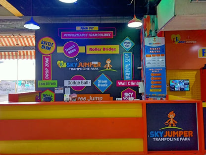 SkyJumper Trampoline Park | Metro Walk Mall Sector 10 Rohini Delhi