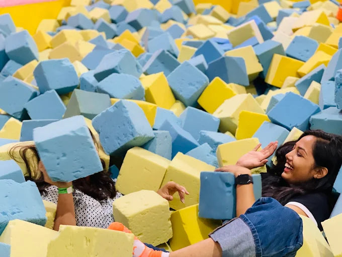 SkyJumper Trampoline Park | Metro Walk Mall Sector 10 Rohini Delhi