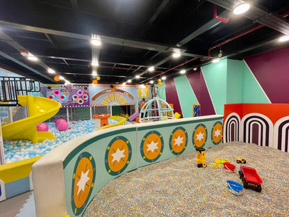 Skyjumper Amusement & Trampoline Park | Grand Square Mall Velachery Chennai