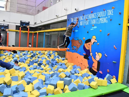 Skyjumper Trampoline Park Spectrum Metro Mall Sector 75 Noida