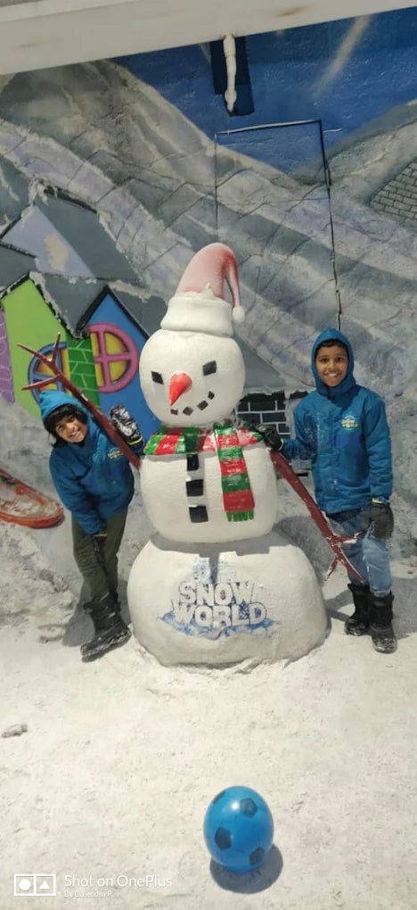 Snow World | Seawoods Grand Central Mall Navi Mumbai