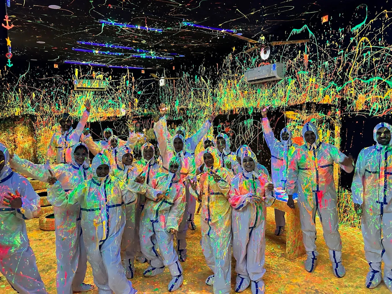 Splashit Neon Paint Experience Sector 49 Noida