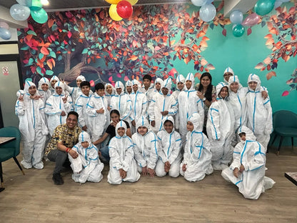 Splashit Neon Paint Experience Sector 49 Noida