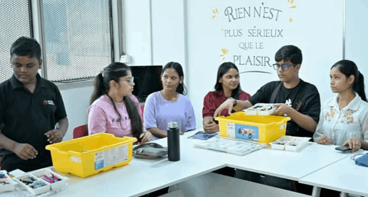 STEAM Varsity Makerspace Summer Camp for Robotics 3D Printing AR and VR | Sector 14 Gurgaon - ActivityKidz