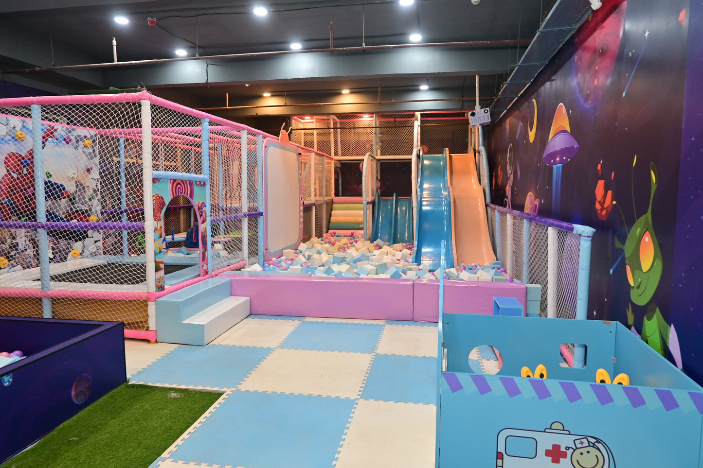 Blaast for Arcade Bowling Cricket Laser Tag & VR | Sector 67 Gurugram