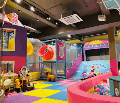 Mother’s Day Celebration at The Funny Mouse (11-May) | Near Ambience Mall Gurgaon - ActivityKidz