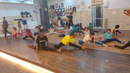 The Showcase Dance Studio for Bollywood Jazz Hip-Hop | Saraswati Vihar Sector 28 Gurgaon