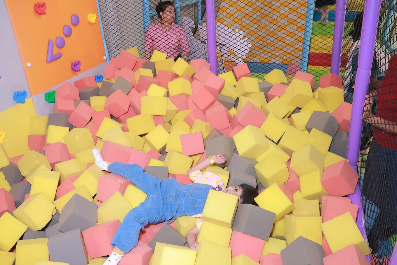 Tickle Wickle Indoor Play Area | DLF Phase 1 Sector 26A Gurgaon