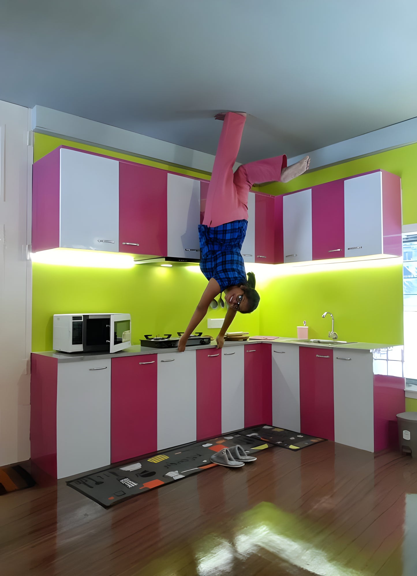 Upside Down House Immersive Experience | Rajarhat Kolkata