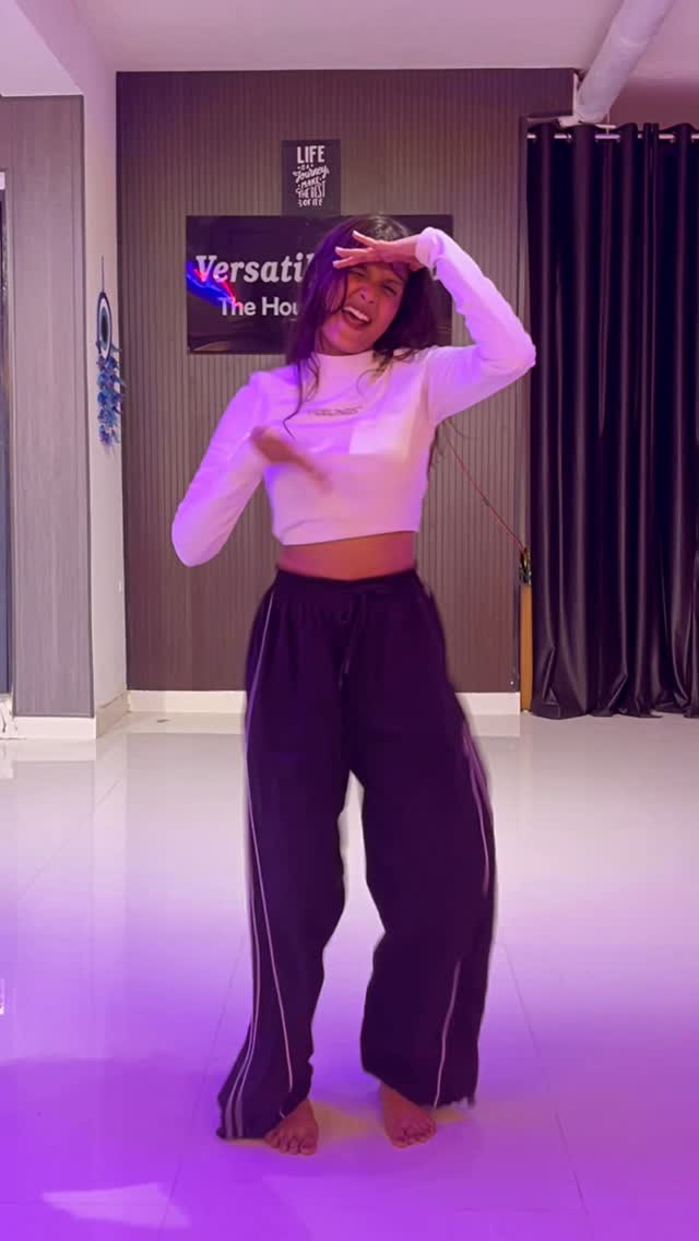 Versatile Dance Studio for Bollywood Hip-Hop Zumba | Sector 43 Gurgaon