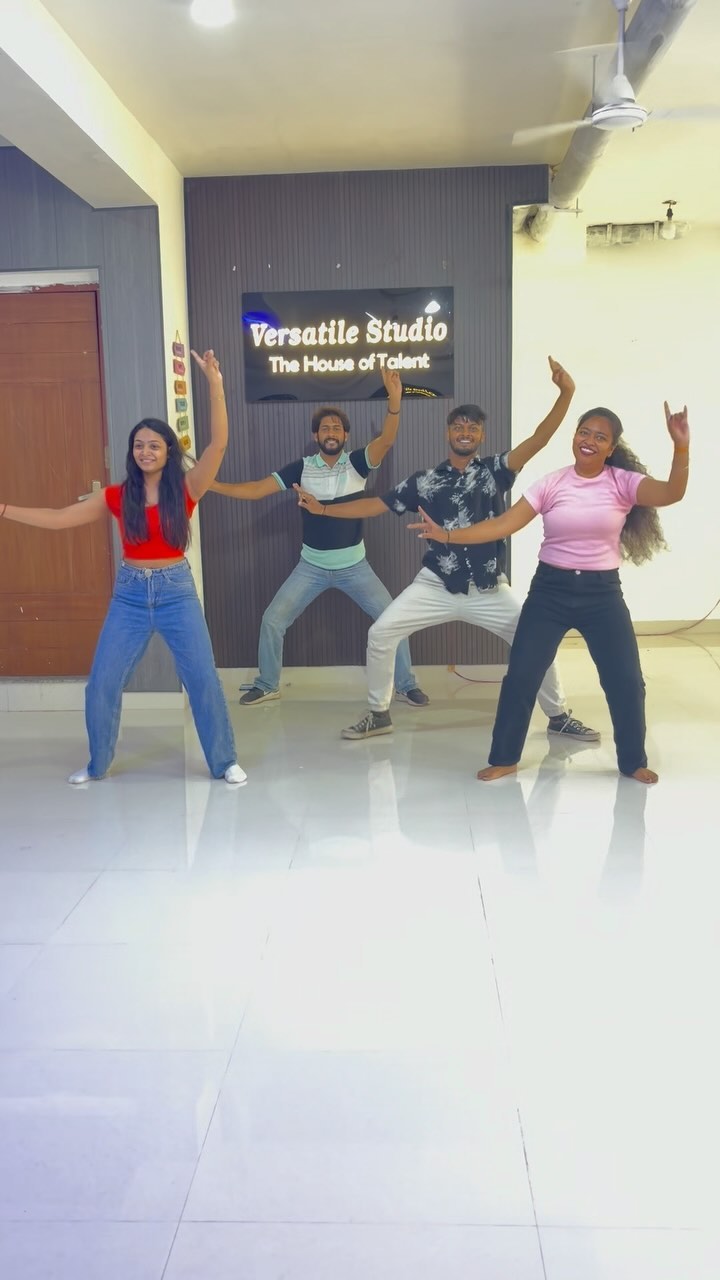 Versatile Dance Studio for Bollywood Hip-Hop Zumba | Sector 43 Gurgaon