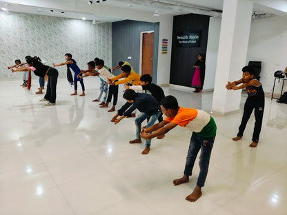 Versatile Dance Studio for Bollywood Hip-Hop Zumba | Sector 43 Gurgaon