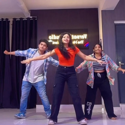 Versatile Dance Studio for Bollywood Hip-Hop Zumba | Sector 43 Gurgaon