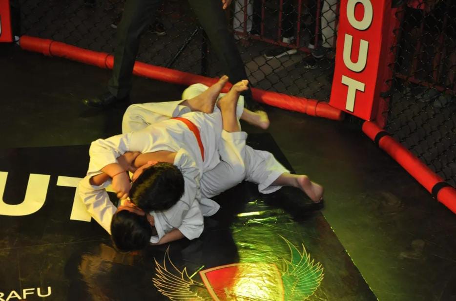 Knockout MMA Mix Martial Arts Training  | Near Sheetla Enclave Phase 3 Gurgaon