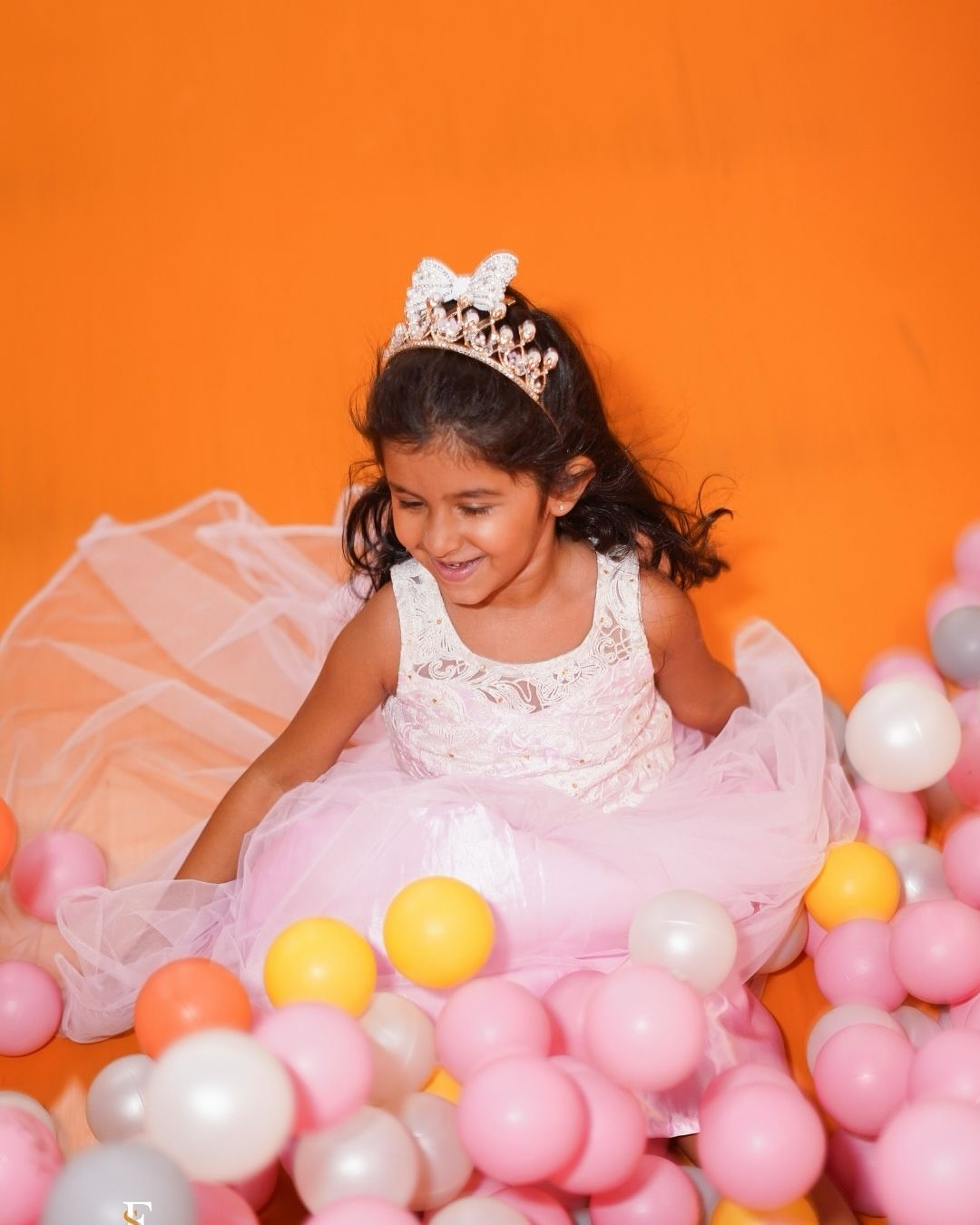 Holi Special Offer (1-3 Mar) at Wooray Elite | Ghitorni New Delhi