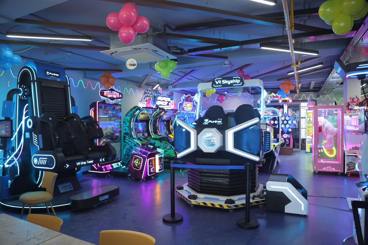 YellO Play Area Arcade and Virtual Reality Experiences | Pitampura Delhi