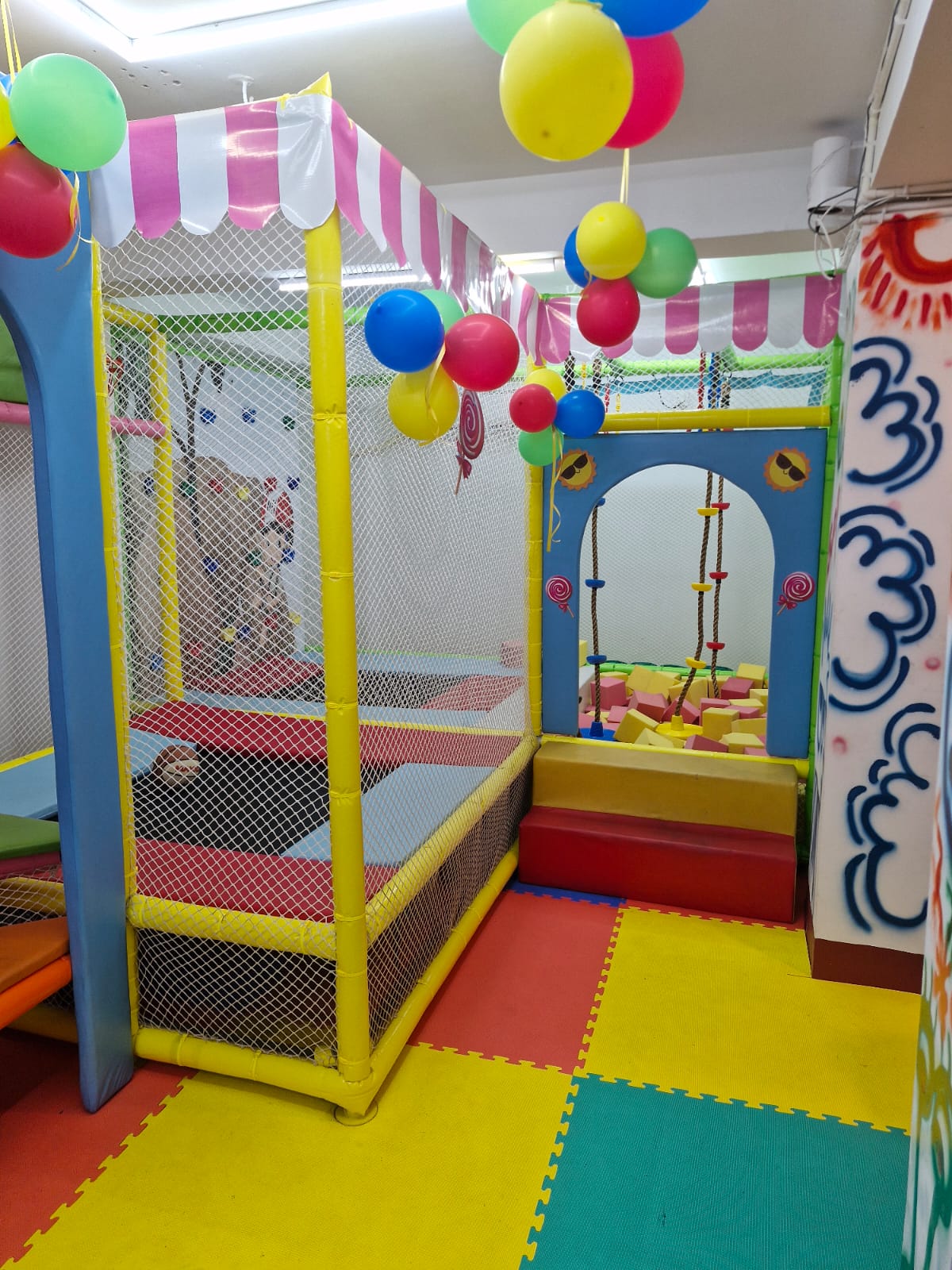 Zamboree Funzone and Cafe | Opposite IIM–Calcutta Joka Kolkata