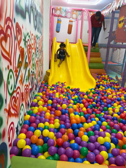 Zamboree Funzone and Cafe | Opposite IIM–Calcutta Joka Kolkata