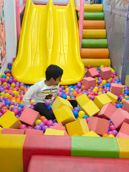 Zamboree Funzone and Cafe | Opposite IIM–Calcutta Joka Kolkata