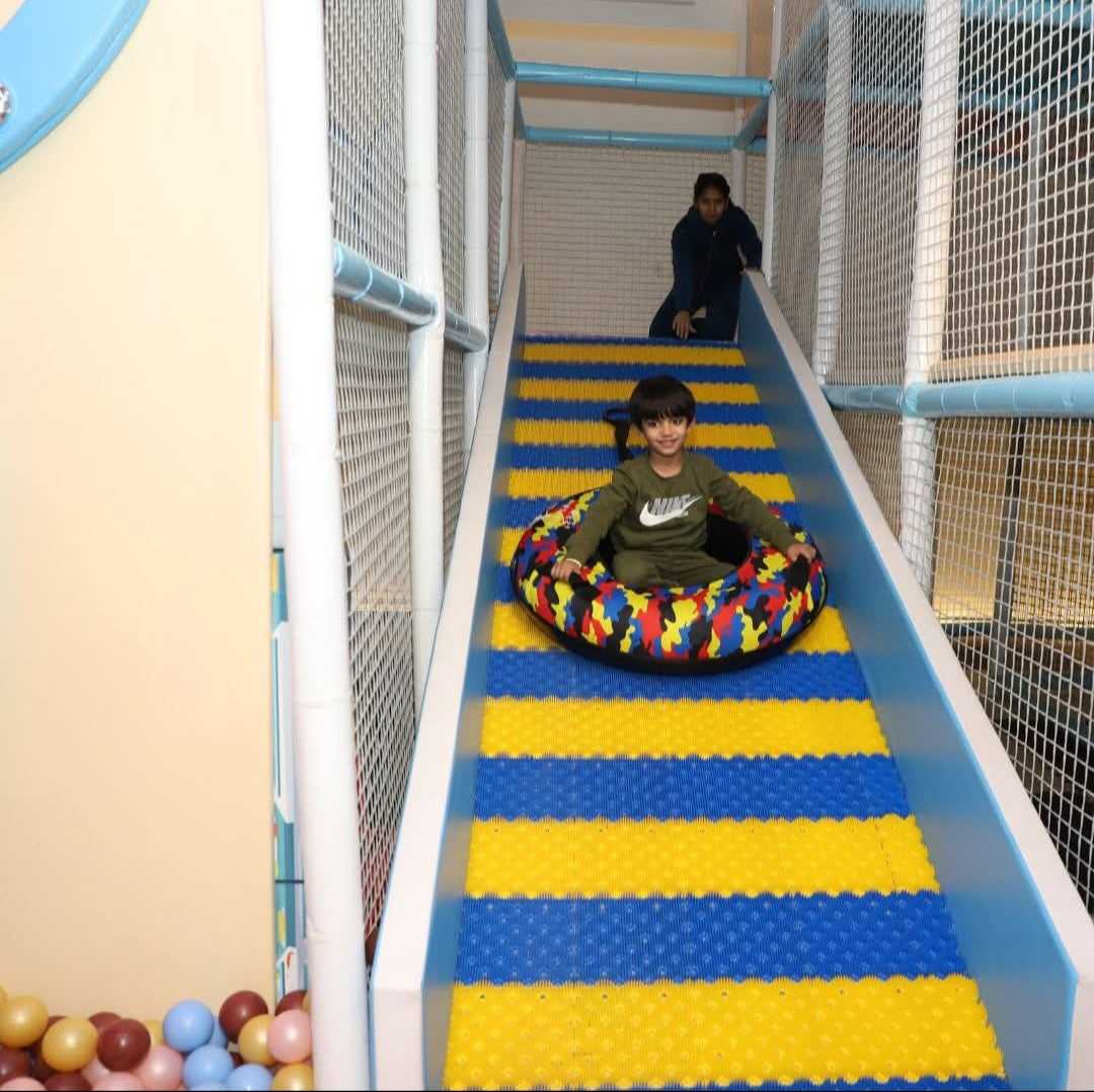 Zig Zag Zoh Indoor Play Area | Sector 16 Faridabad