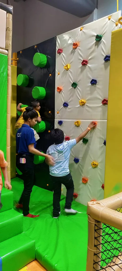 Zoobee Doobee Indoor Play Area | Korum Mall Thane West Mumbai
