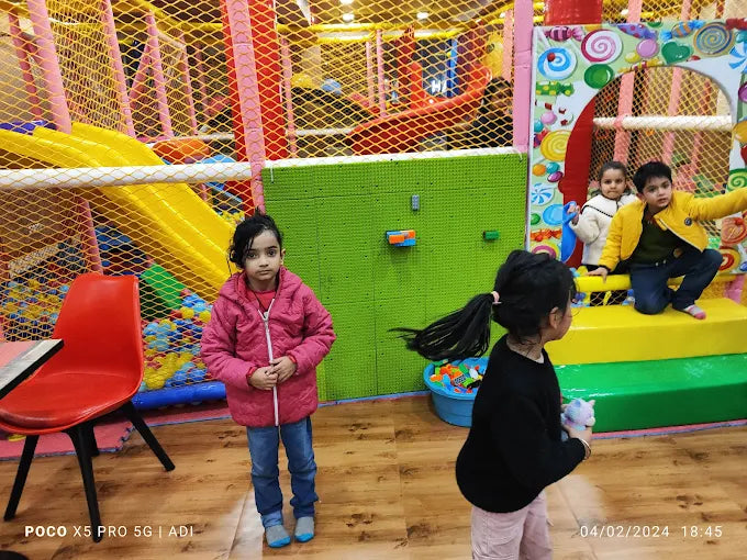 Akkad Bakkad Indoor Play Area | Patparganj Delhi