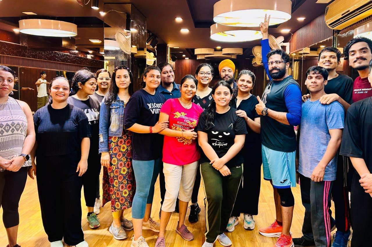 Alive Dance Studio for Bollywood Hip-Hop | DLF Phase 3 Sector 24 Gurgaon - ActivityKidz