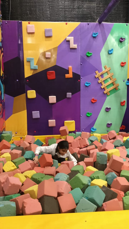 Jumpoline Trampoline Park and Indoor Play Area | Sector 69 Gurugram