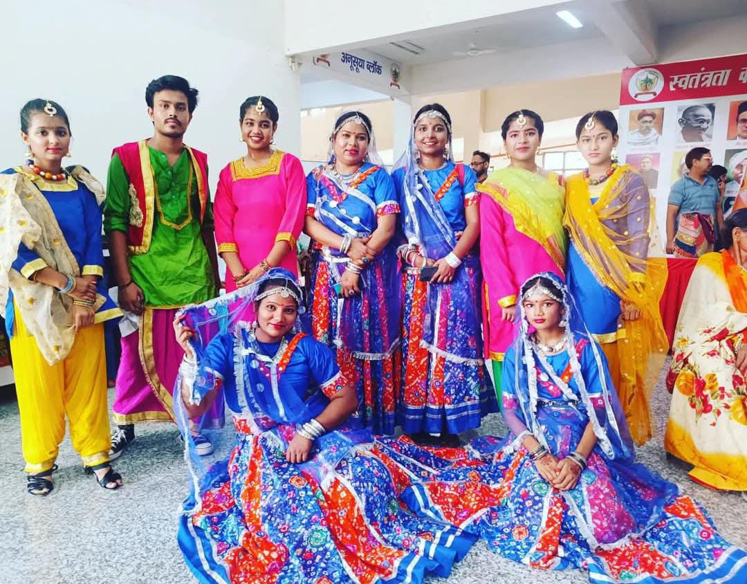 Lajja Dance Academy for Kathak Semi-Classical Bollywood Folk Dance | Sector 10 Gurgaon