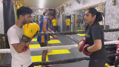 Lion's Den Fight Club for MMA Boxing Kickboxing Training | Sector 28 Gurgaon