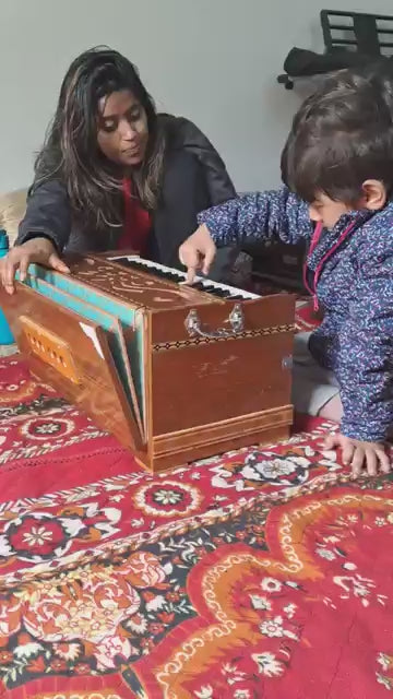 Aarshbhi Music School for Vocals Training | Housing Board Colony Sector 10A Gurgaon