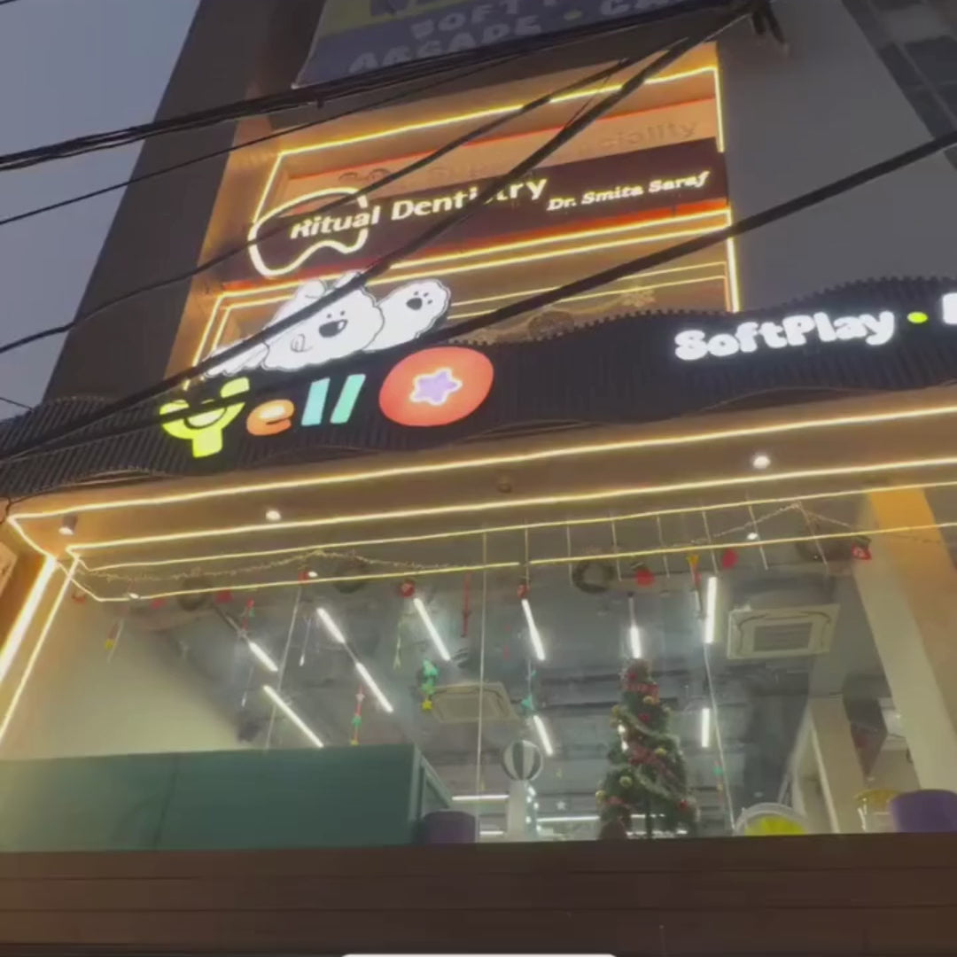 Kids enjoying fun activities at an indoor play area with arcade games and VR experiences, offering interactive and exciting entertainment for children.