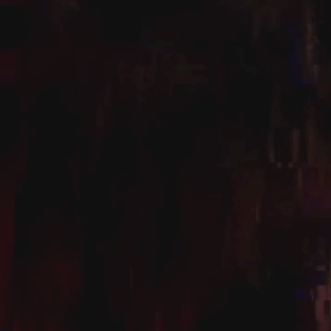 This video showcases thrilling escape room experiences, including a zombie-themed challenge, a pirate treasure hunt, and a bomb defusal scenario. The settings are immersive, ranging from dimly lit, spooky environments to a simulated cockpit. Participants of various ages appear engaged and excited, creating a suspenseful and adventurous atmosphere.