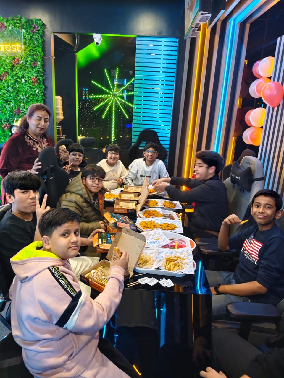 Skycrest Gaming Cafe | Sector 79 Faridabad