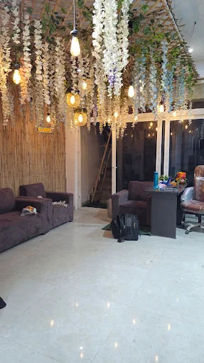 Strike The Ball Indoor Cricket Bowling Machine | Sector 10A Gurgaon